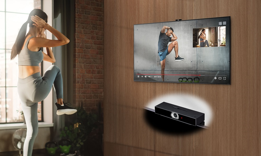 LG Smart Cam with TV (fitness)