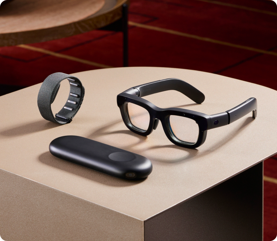Picture of Orion glasses, wristband, and controller