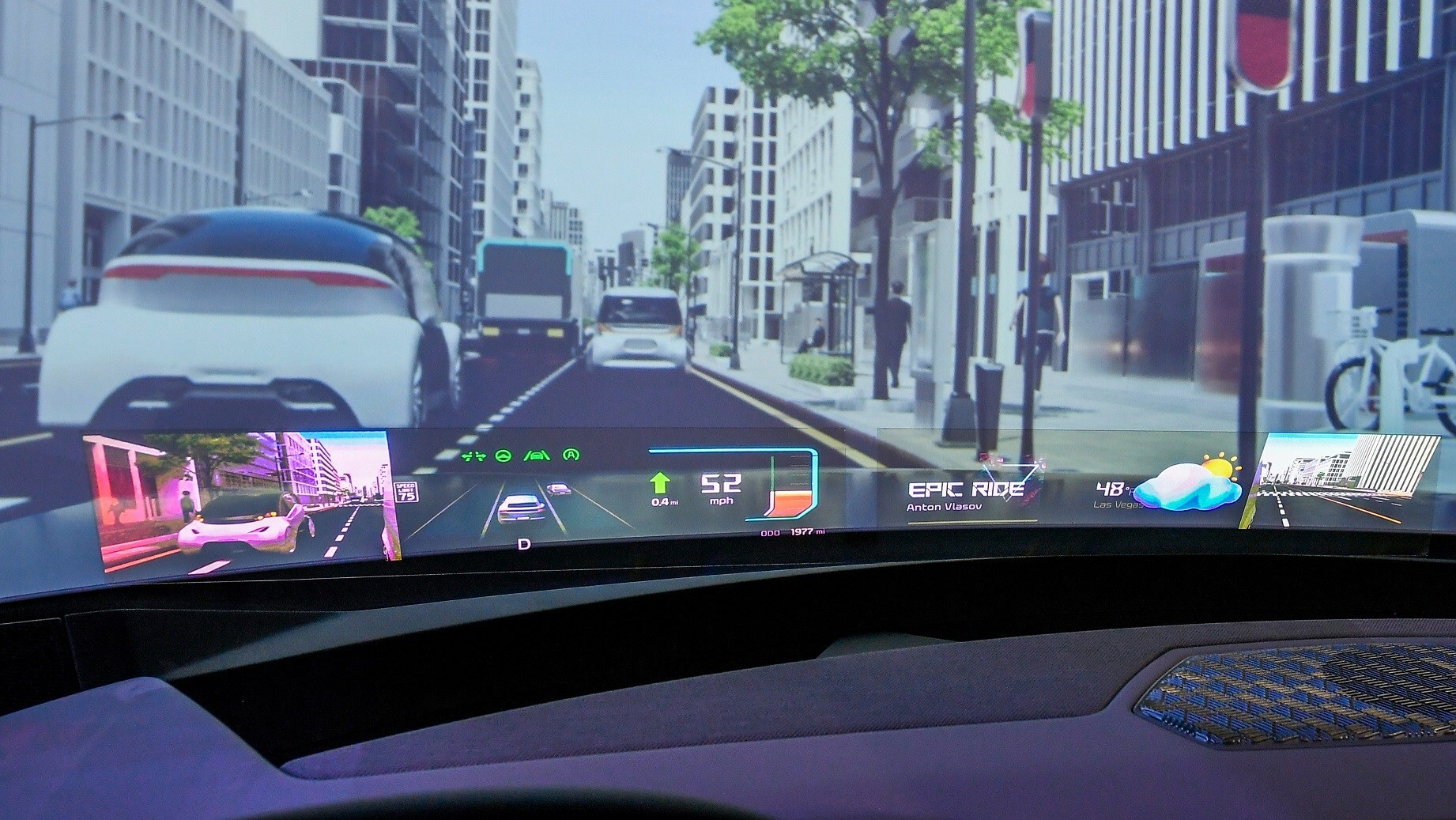 Hyundai Mobis Holographic Heads-Up Display at CES2025